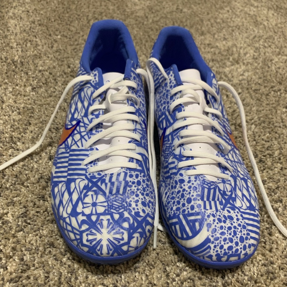 Nike indoor soccer cleats